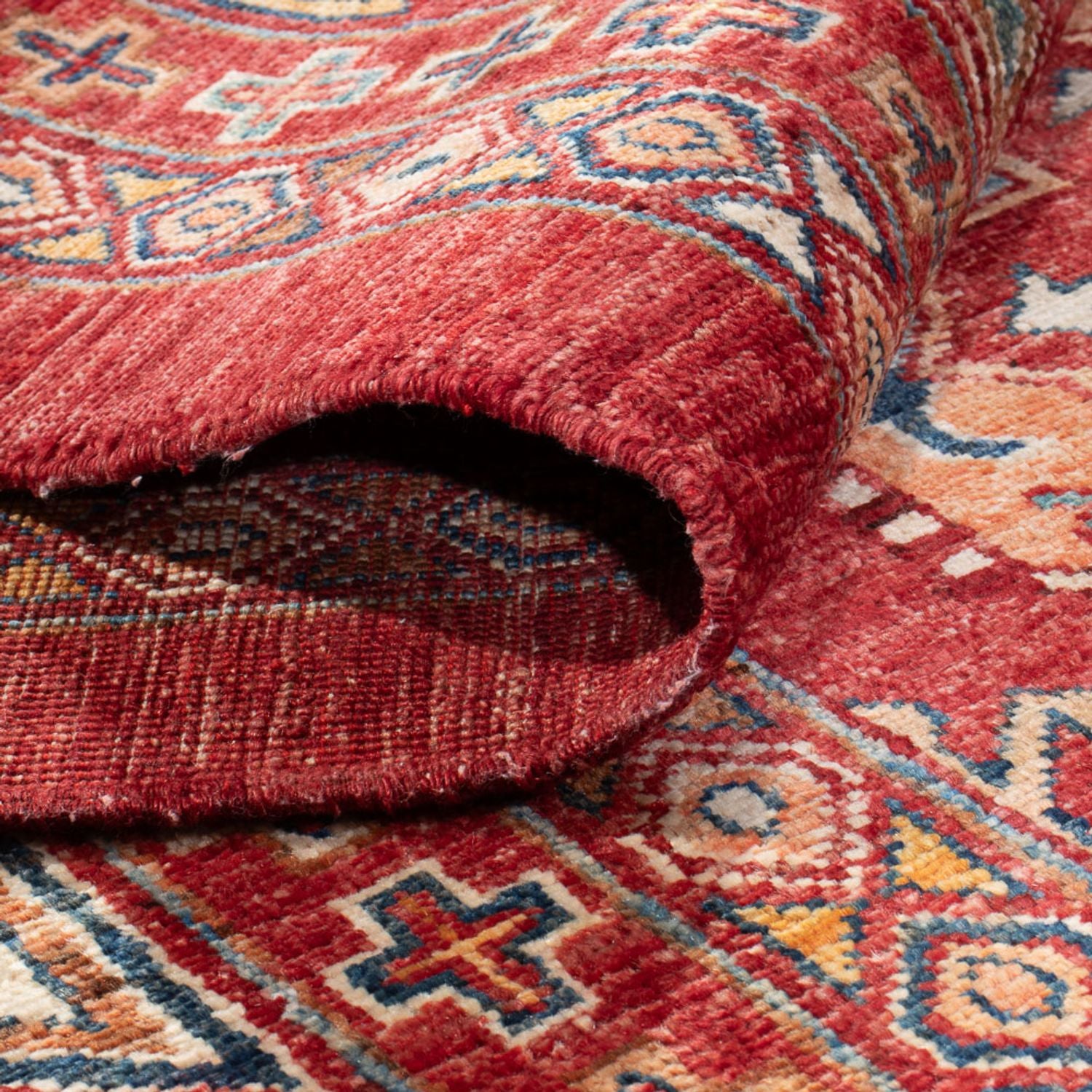 ERZARI - Red - 3.35m x 2.50m