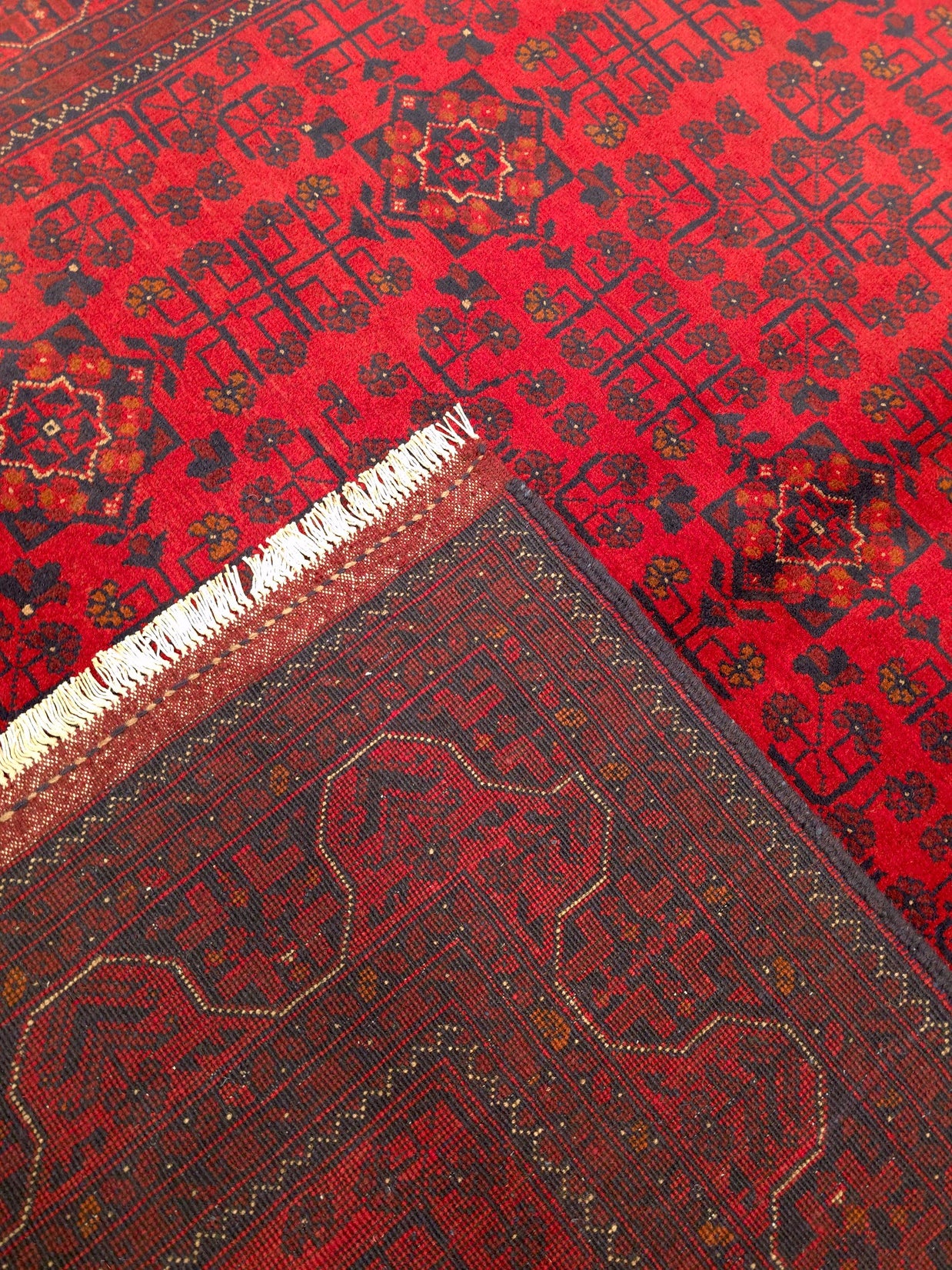 KHAN MOHAMMADI - Red - 2.32m X 1.70m