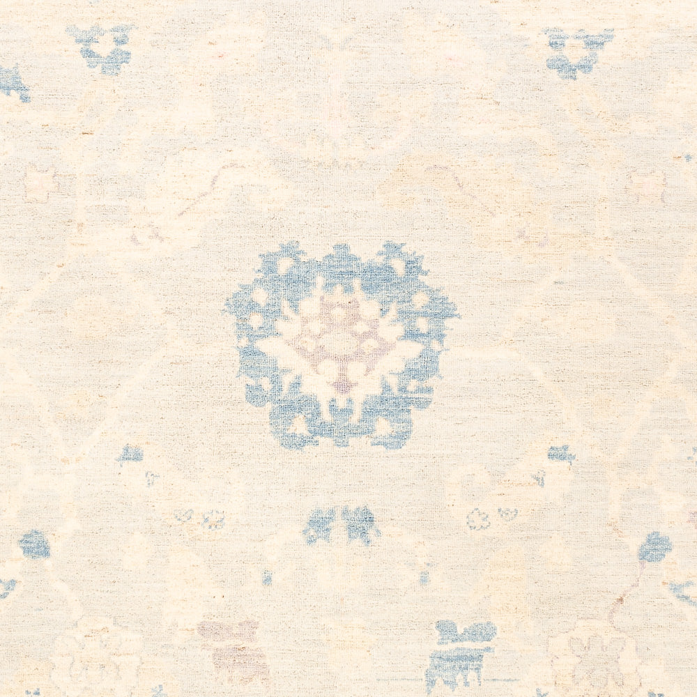 SHAHI - WOOLEN RUG | 2.31 x 1.70m