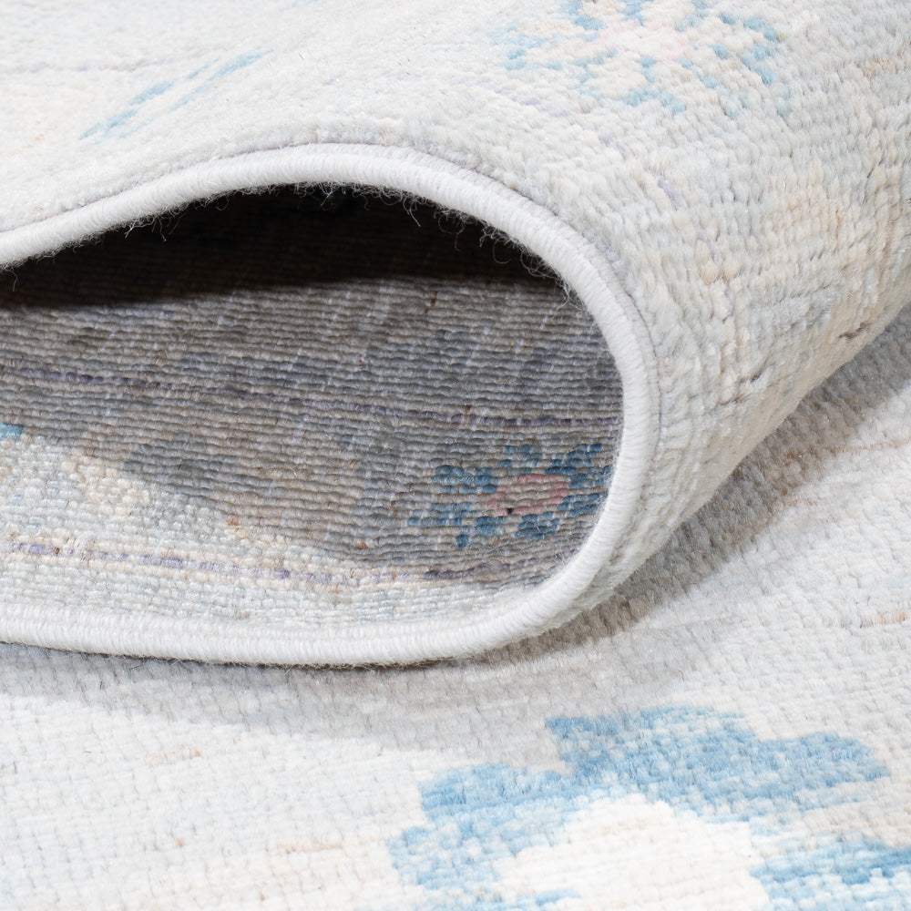 SHAHI - WOOLEN RUG | 2.31 x 1.70m