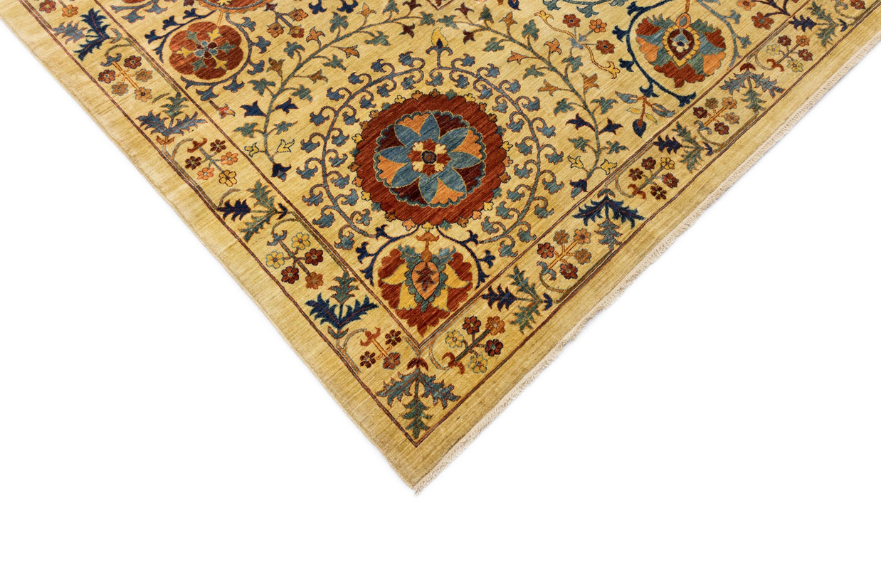 FINE SUZANI - Beige - 4.11m x 3.15m