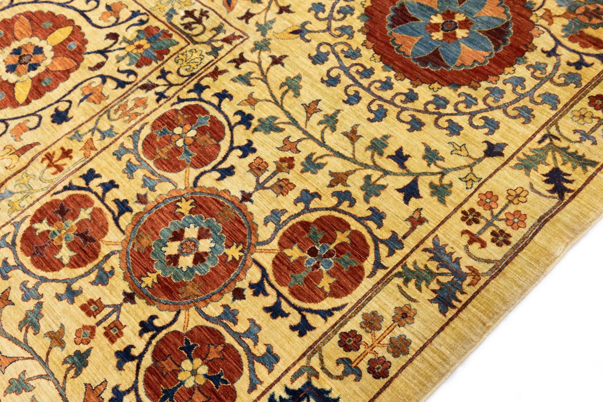 FINE SUZANI - Beige - 4.11m x 3.15m