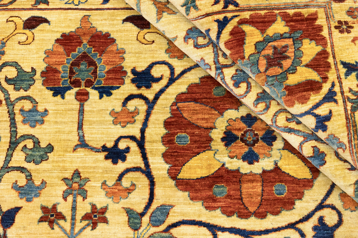 FINE SUZANI - Beige - 4.11m x 3.15m