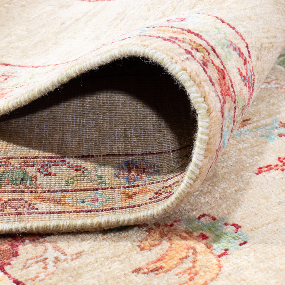 SULTANI - Floral Beige - 2.40m x 1.70m