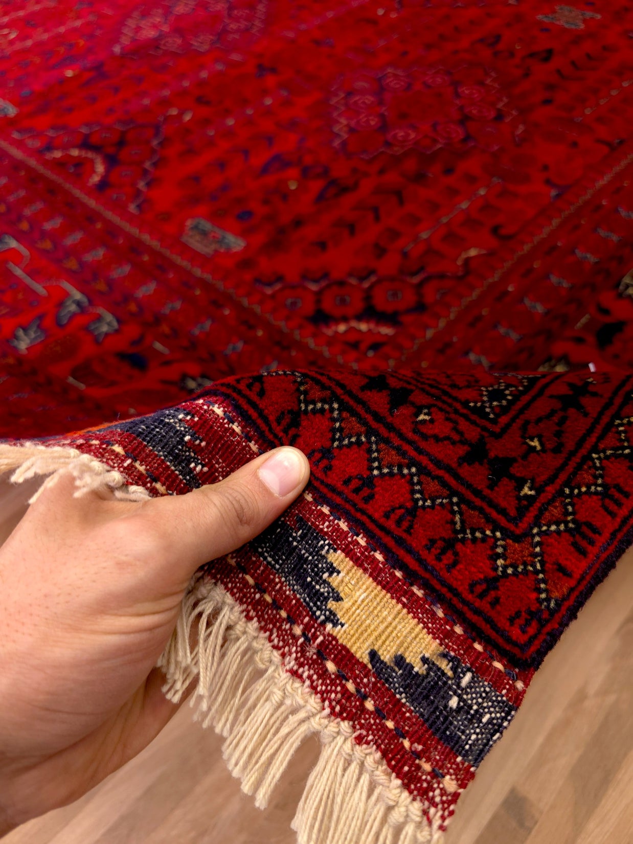 FINE AFGHAN BOKHARA - Red - 2.96m x 200m