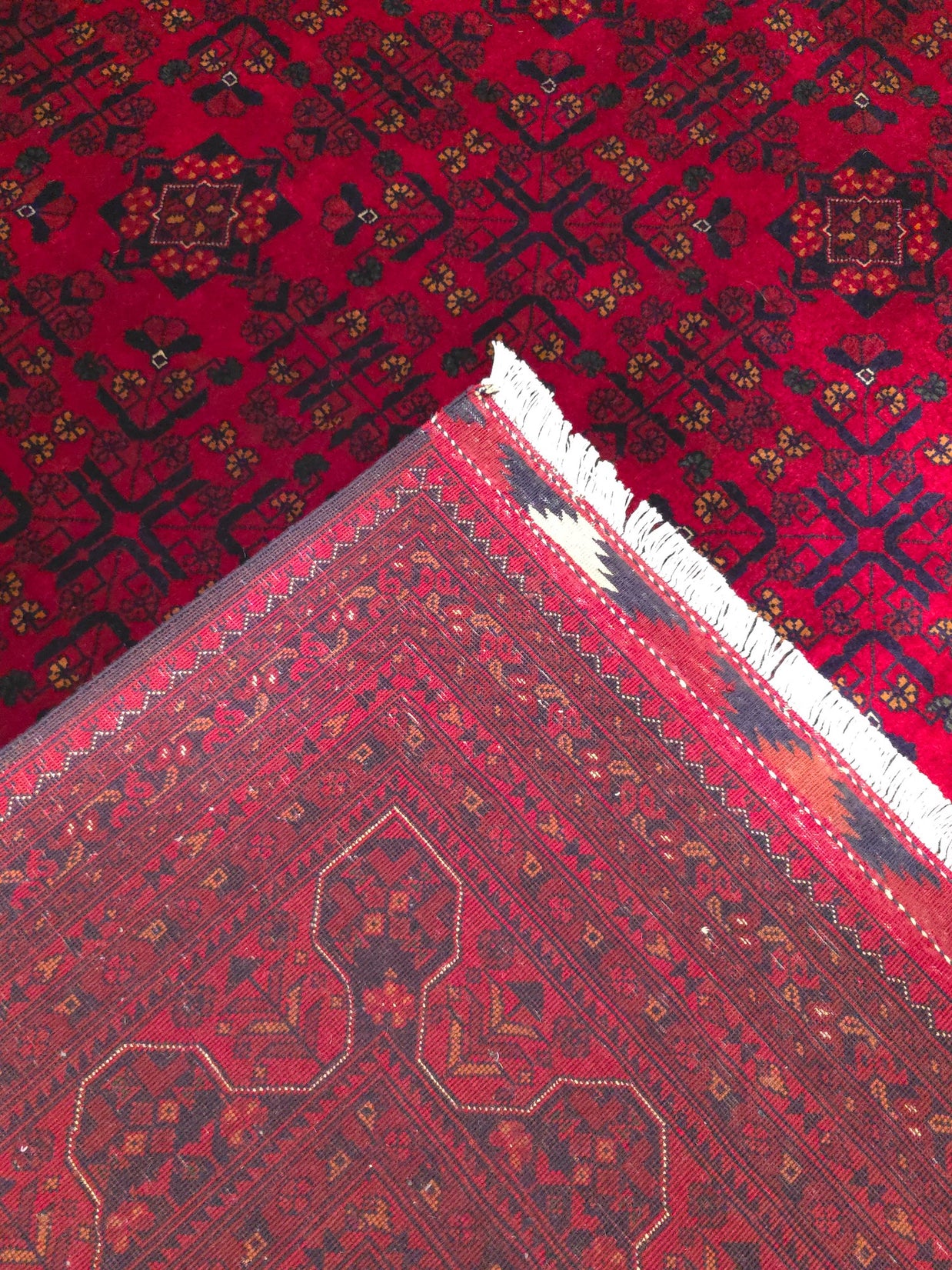 Hand knotted - Fine - Area Rug | 3.43m x 2.51m