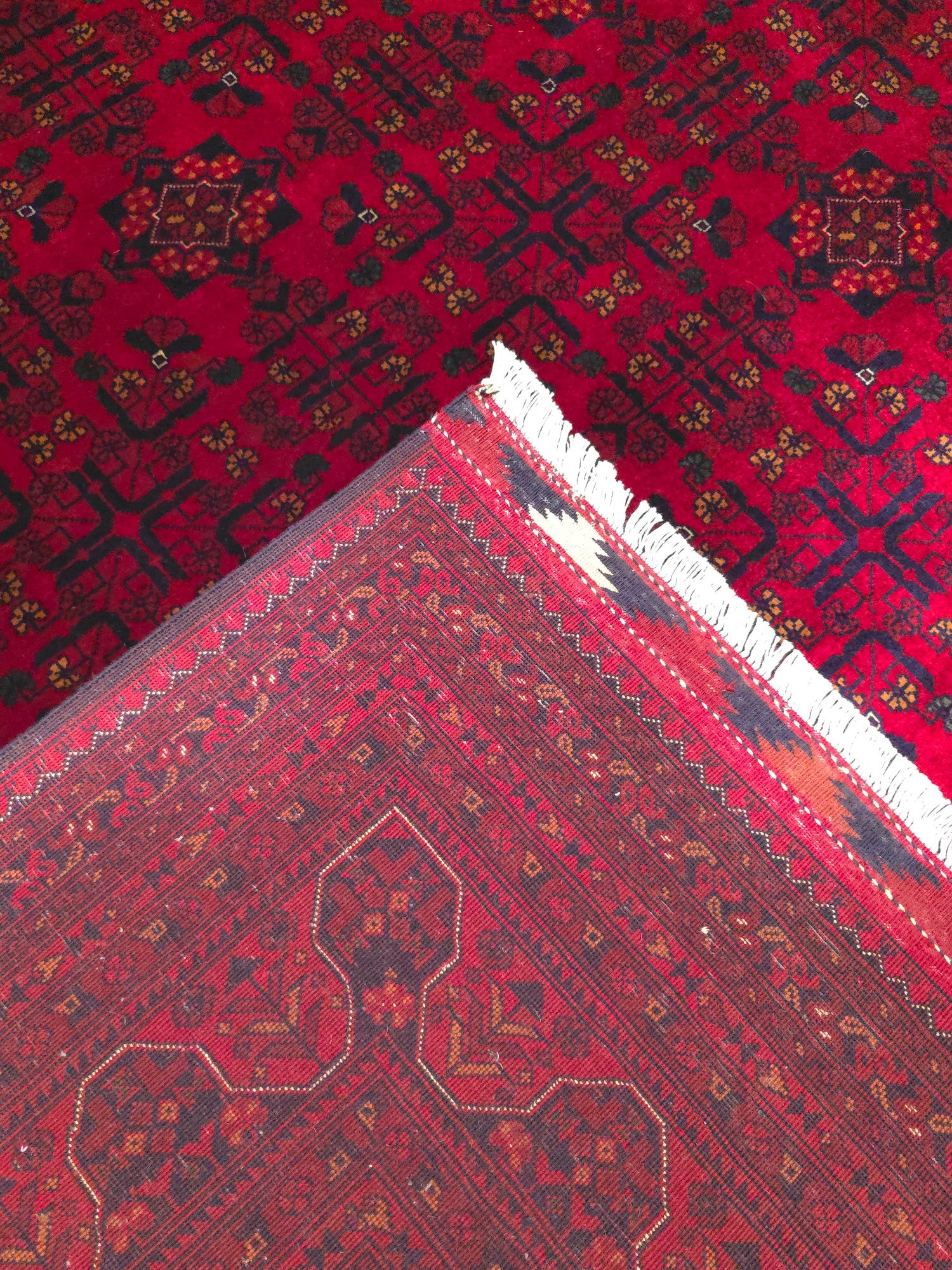 Hand knotted - Fine - Area Rug | 3.43m x 2.51m