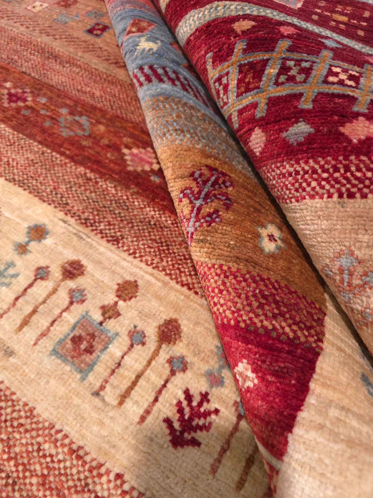 GABBEH - Red - 3.04m x 2.09m