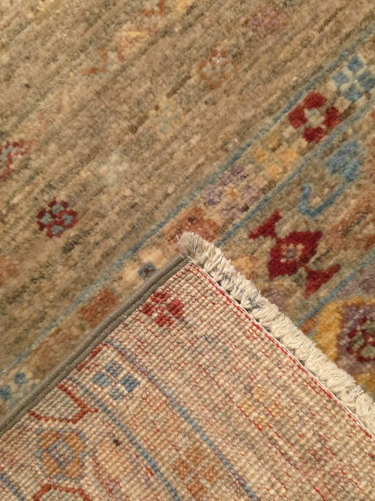 KHORJIN WOOL RUG - 1.98m x 1.57m