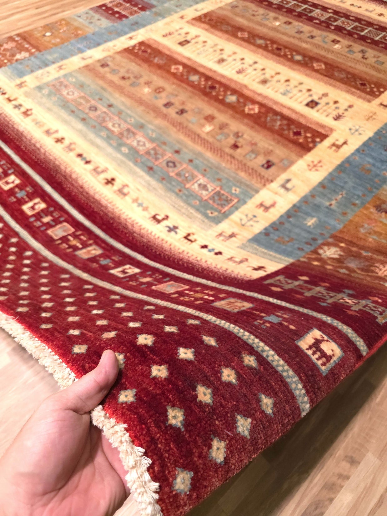GABBEH DECORATIVE WOOL RUG - 2.07m x 1.52m