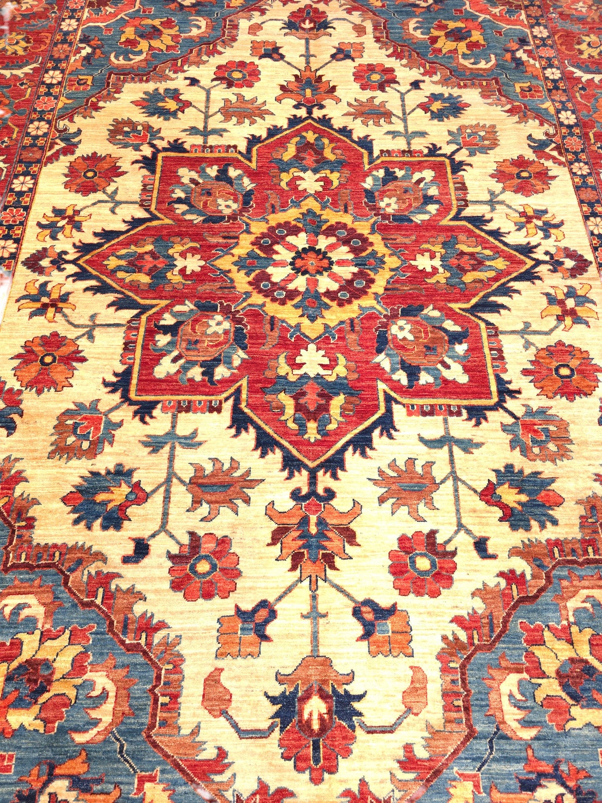 SERAPI - 3.26m x 2.42m