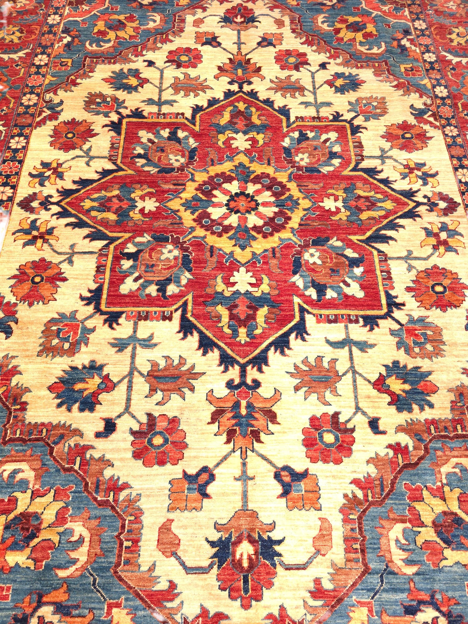 SERAPI - 3.26m x 2.42m